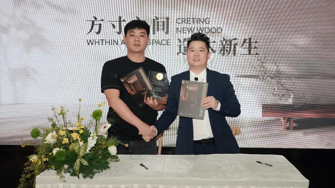 878508d4f21d1477d1960b27221cf96b