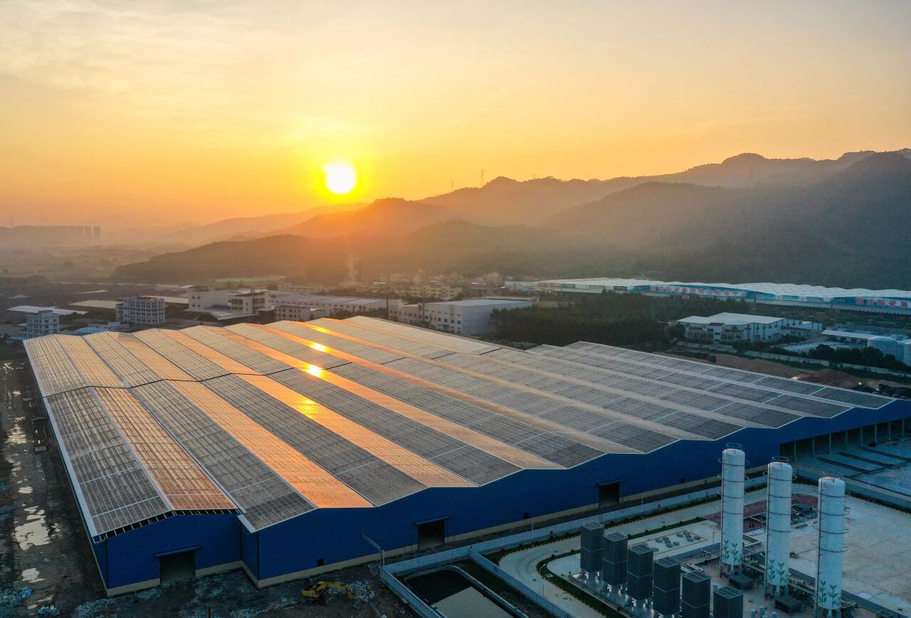 121d7a975da93f89533ef56b64176d80