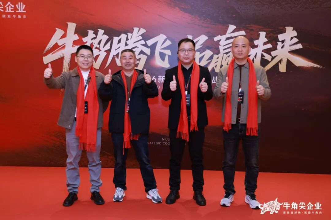 8f245af7aaf4299fe6aebf96651d8ec5