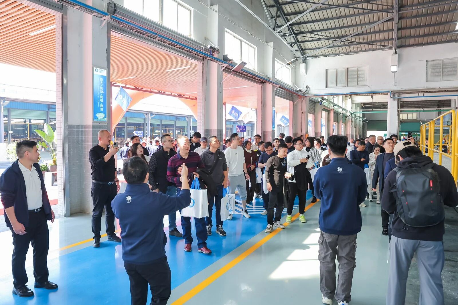 881a6ba4e2b812f3b8bdb16fec4f4cd3