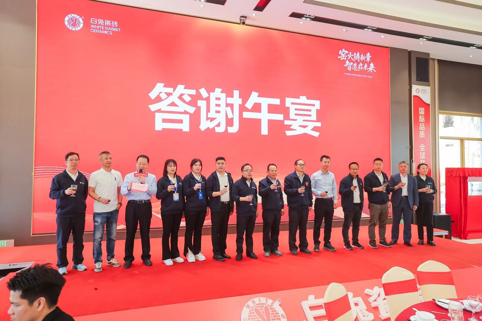 4b21eded3e731fcf74f45e37cb3d9d05