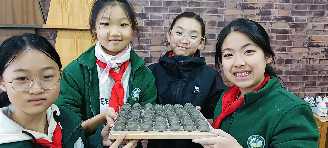 指尖上的冬至——盛世长安小学陶艺社团“与泥同乐”_(8)