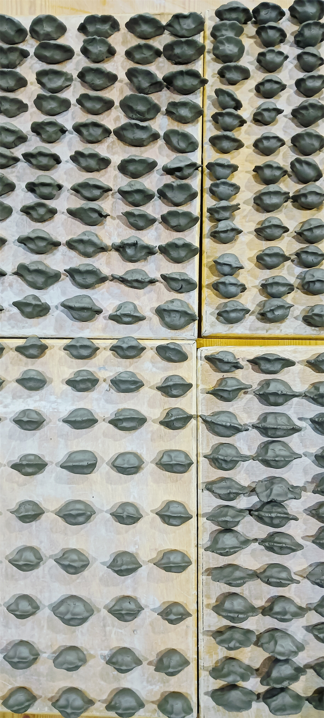 指尖上的冬至——盛世长安小学陶艺社团“与泥同乐”_(7)