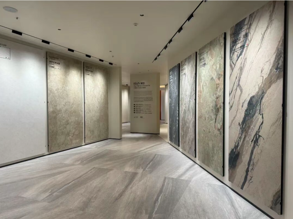 2524ce44-e736-4d2d-b09b-a7298a35c540