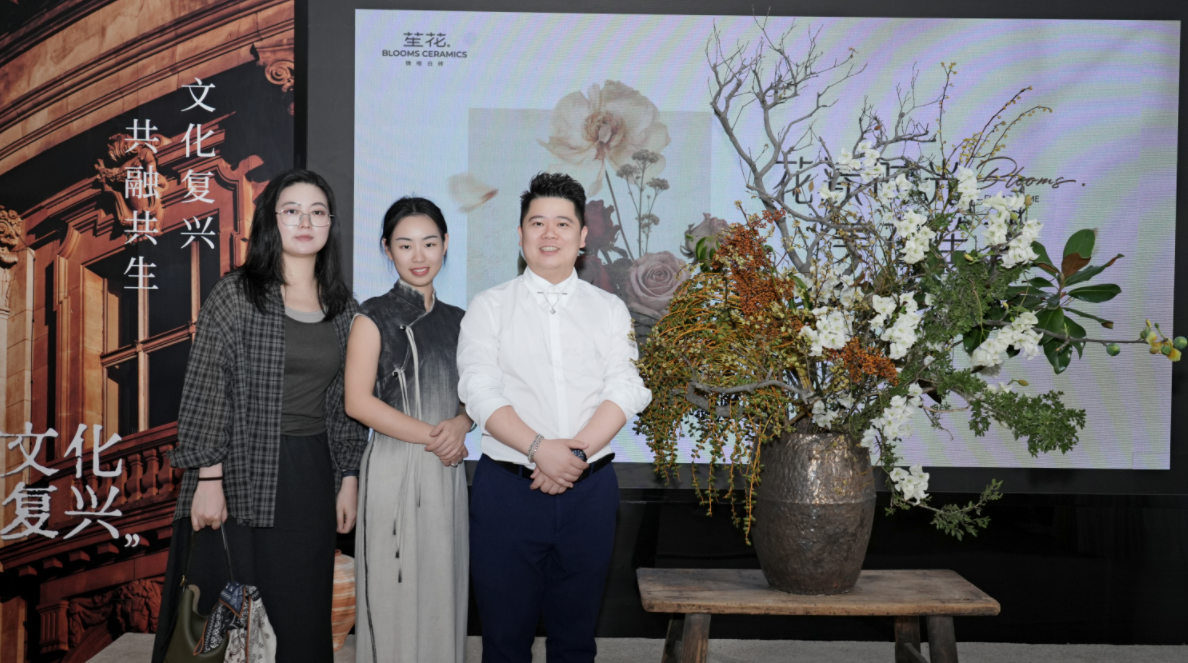 7d895775-3aef-44ab-b9bb-4e45926c60f1