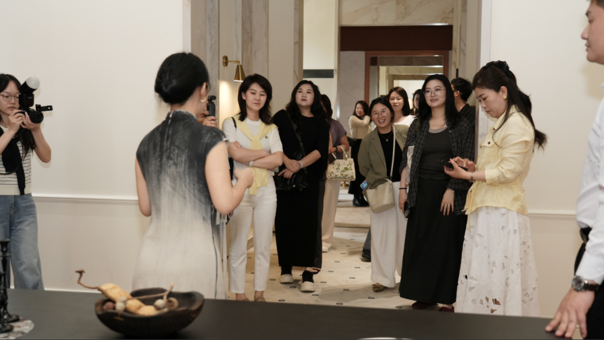 c36c02d3-98b2-47b4-b38a-2769fdbac092